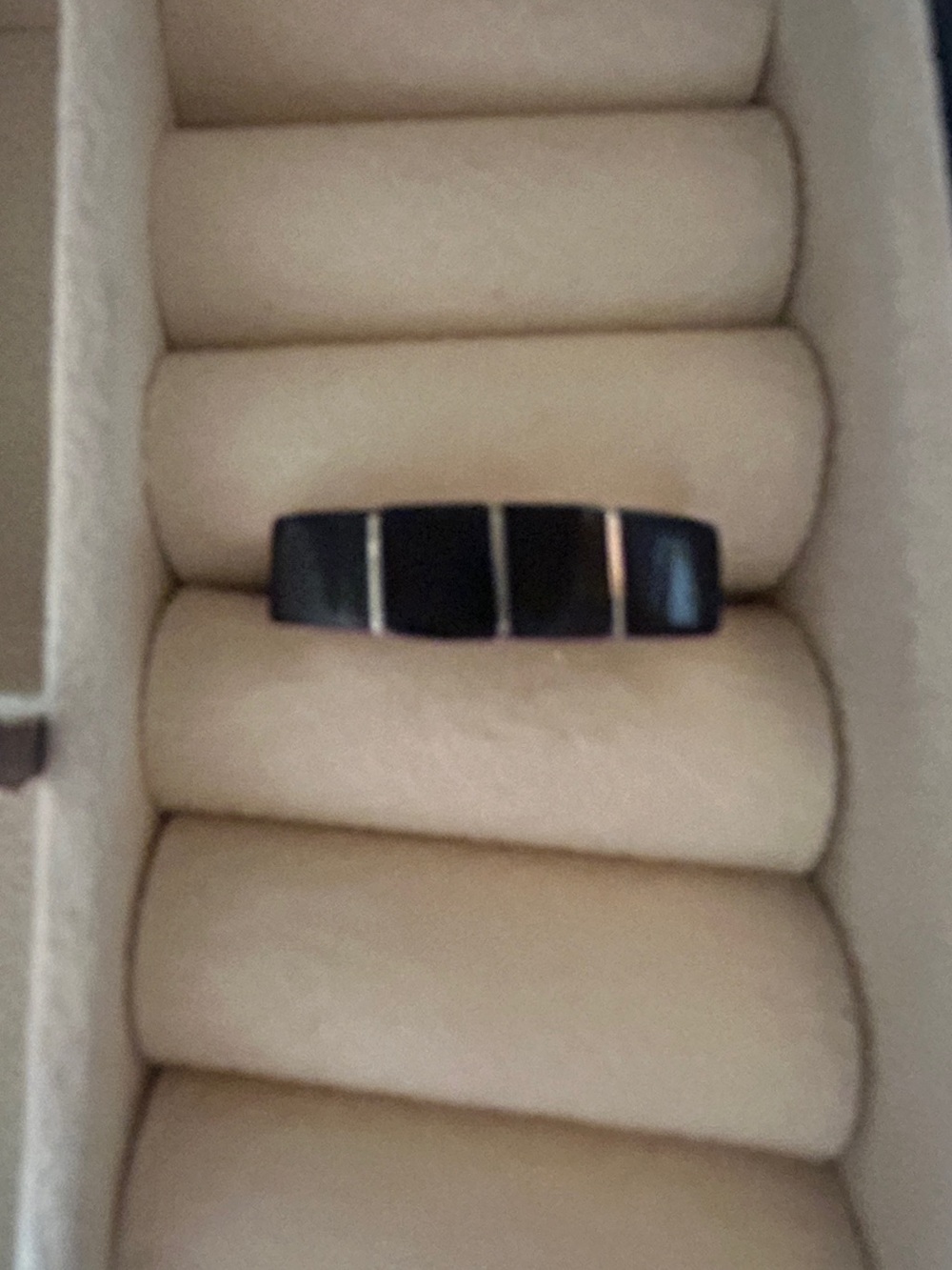Native ring - Picture 3 of 3